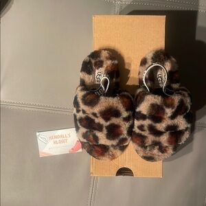 UGG Kids Leopard Print Slippers